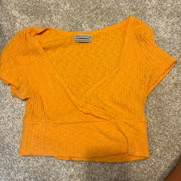 Orange urban outfitters crop top. So cute on. Size medium. - Picture 1 of 2